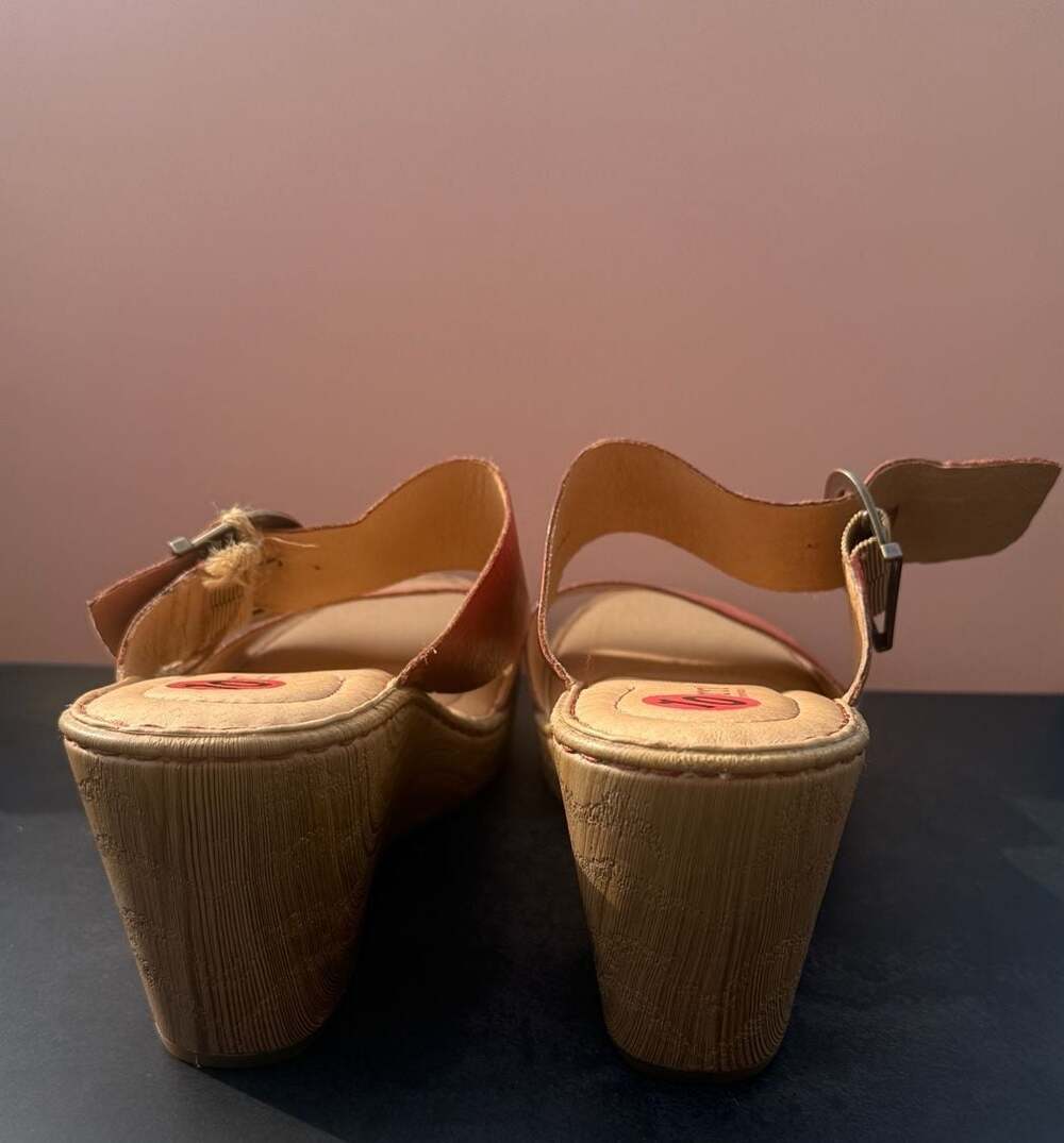 Born Brown Leather Two Strap Wedge Platform Sandals Size 10 NWT - Picture 3 of 4